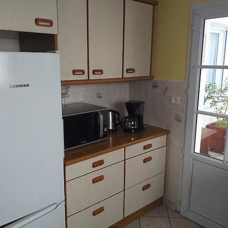 Appartement 3 Chambres 6 Pers Rez De Jardin 5Min Plage Quartier Du Phare Location Du Dimanche Au Dimanche En Juillet Et Aout La Tranche-sur-Mer Luaran gambar